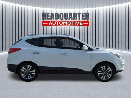 Winter White Solid 2015 Hyundai TUCSON Limited