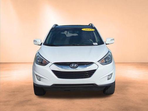 Winter White Solid 2015 Hyundai TUCSON Limited