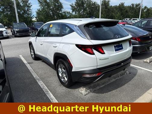 2024 Hyundai TUCSON SE