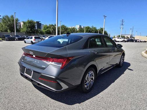 2025 Hyundai ELANTRA HEV Blue
