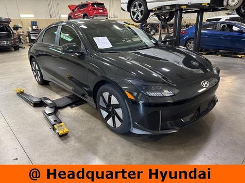 2023 Hyundai IONIQ 6 SE