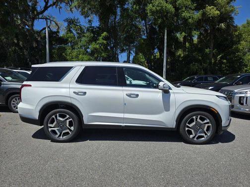 2025 Hyundai PALISADE SEL Premium