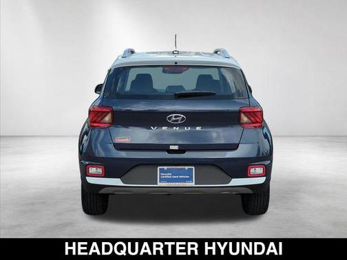 Denim w/White Roof 2026 Hyundai VENUE SEL w/Two-Tone Roof