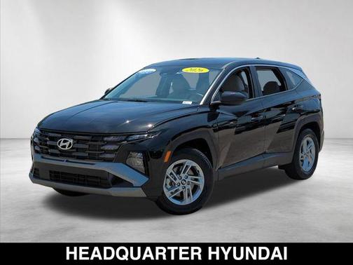 Phantom Black 2026 Hyundai TUCSON SE