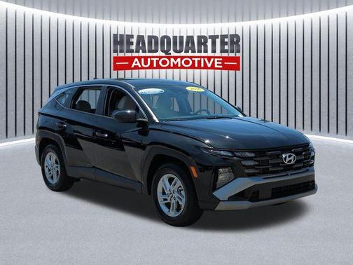 Phantom Black 2026 Hyundai TUCSON SE