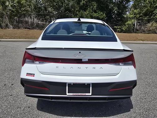 2025 Hyundai ELANTRA Sport