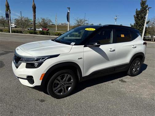 2022 Kia Seltos S