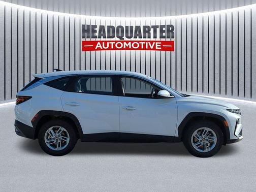 Serenity White Pearl 2026 Hyundai TUCSON SE