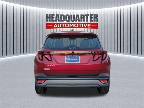 2026 Hyundai TUCSON SE