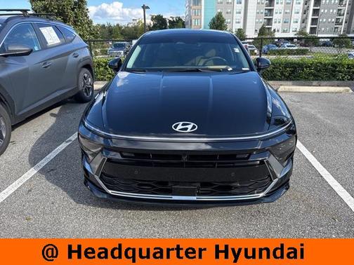 2024 Hyundai SONATA Hybrid Limited