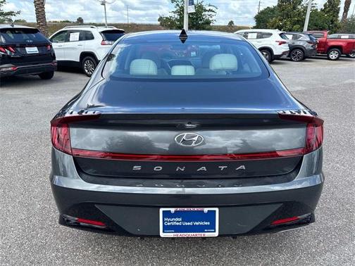 2022 Hyundai SONATA SEL