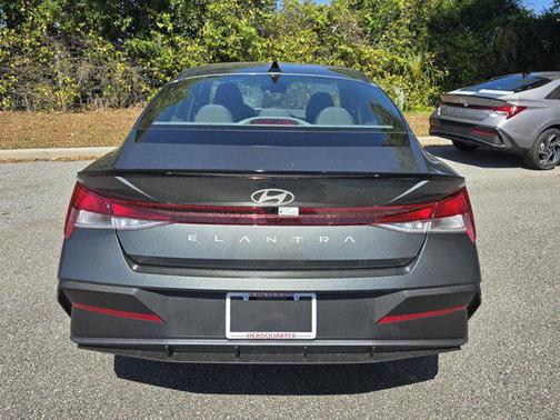 2025 Hyundai ELANTRA Sport