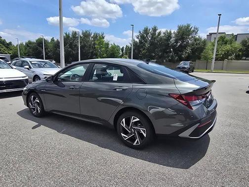 2025 Hyundai ELANTRA Sport