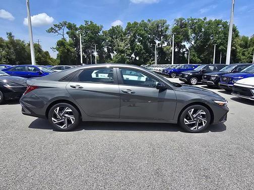 2025 Hyundai ELANTRA Sport