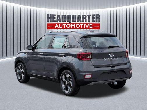 Ecotronic Gray 2026 Hyundai VENUE SEL