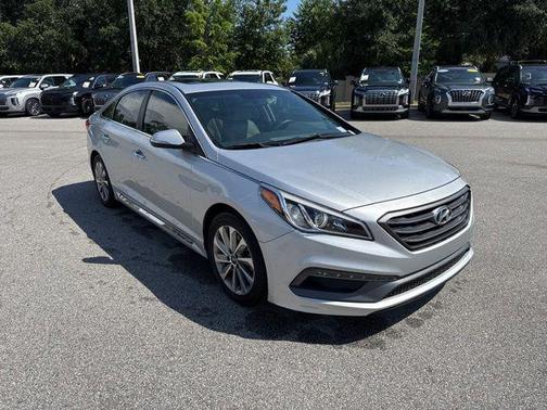 Symphony Silver 2017 Hyundai SONATA Sport