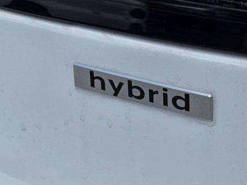 2025 Hyundai SONATA Hybrid SE