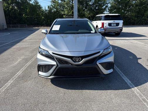 Celestial Silver Metallic 2024 Toyota Camry SE