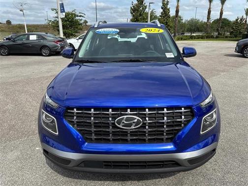 2024 Hyundai VENUE Limited