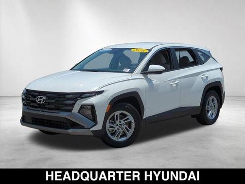 Serenity White Pearl 2026 Hyundai TUCSON SE