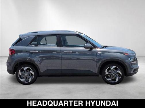 Ecotronic Gray 2026 Hyundai VENUE SEL