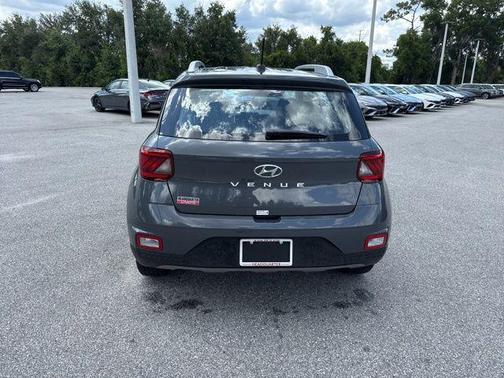 Ecotronic Gray 2026 Hyundai VENUE SEL