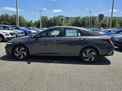 2025 Hyundai ELANTRA Sport