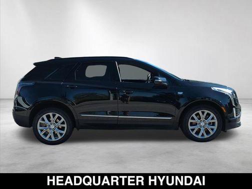 Stellar Black Metallic 2020 Cadillac XT5 Sport