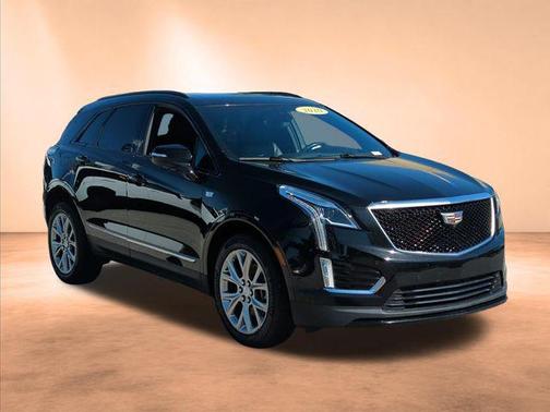 Stellar Black Metallic 2020 Cadillac XT5 Sport