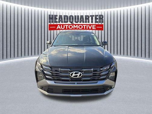 Phantom Black 2026 Hyundai TUCSON SE