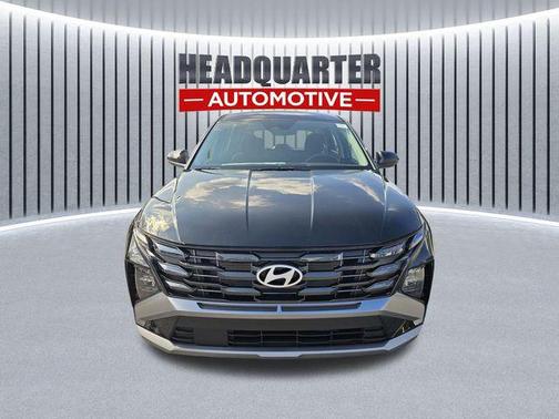 Phantom Black 2026 Hyundai TUCSON SE