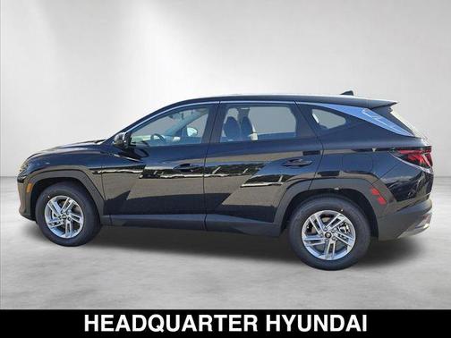 Phantom Black 2026 Hyundai TUCSON SE