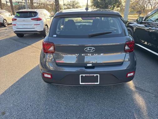 2026 Hyundai VENUE SE