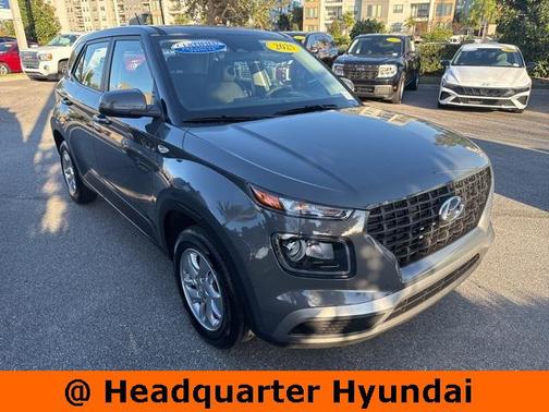2026 Hyundai VENUE SE