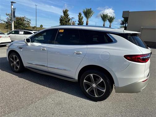2018 Buick Enclave Essence
