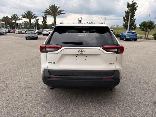 Super White 2021 Toyota RAV4 XLE