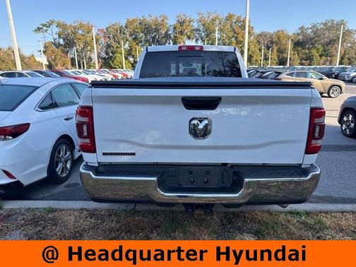 2022 RAM 3500 Big Horn Crew Cab 4x2 6'4' Box