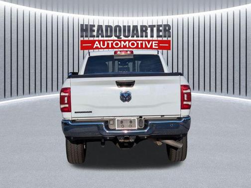 2022 RAM 3500 Big Horn Crew Cab 4x2 6'4' Box