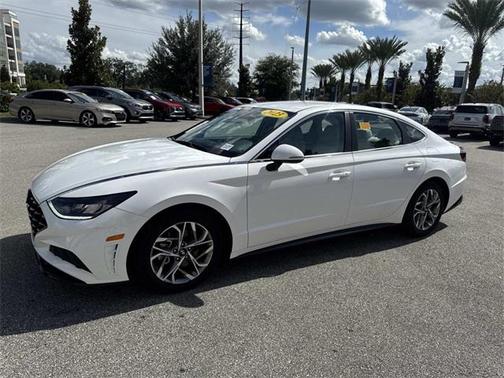 2023 Hyundai SONATA SEL