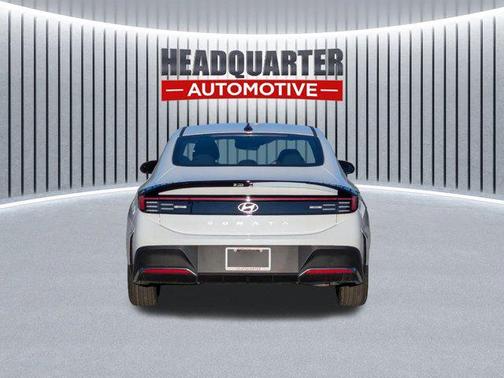 2026 Hyundai SONATA SE