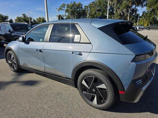 2026 Hyundai IONIQ 5 SE