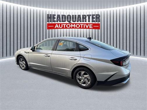 2025 Hyundai SONATA SE