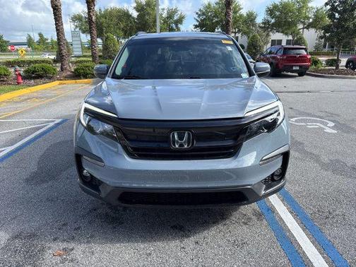 Sonic Gray Pearl 2022 Honda Pilot AWD Special Edition