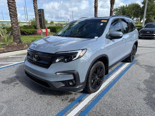 Sonic Gray Pearl 2022 Honda Pilot AWD Special Edition