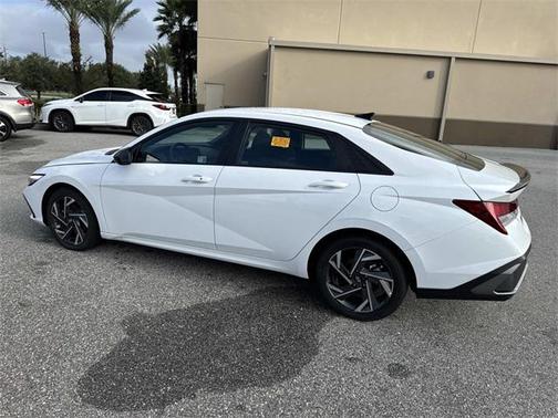 2025 Hyundai ELANTRA Sport