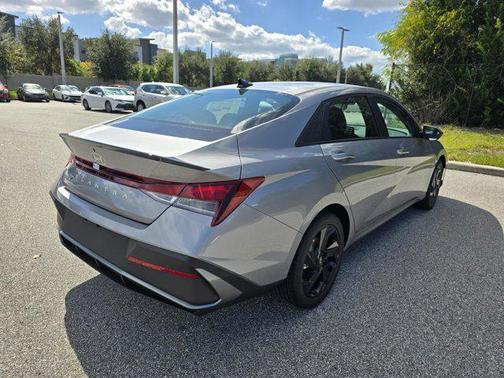 2026 Hyundai ELANTRA Sport