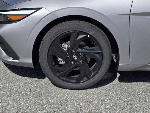 2026 Hyundai ELANTRA Sport