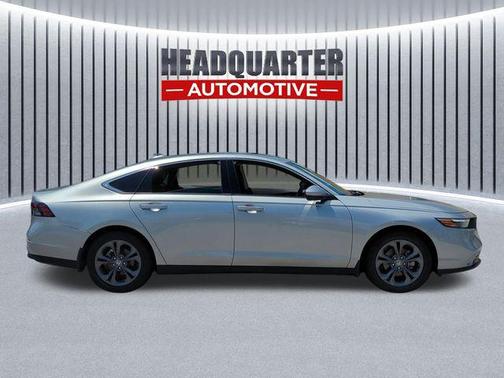 Solar Silver Metallic 2024 Honda Accord EX