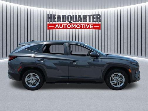 Ecotronic Gray 2026 Hyundai TUCSON SE