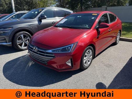 2019 Hyundai ELANTRA SE